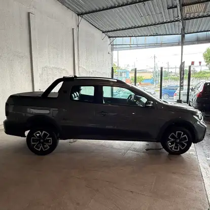 VOLKSWAGEN-SAVEIRO-2025