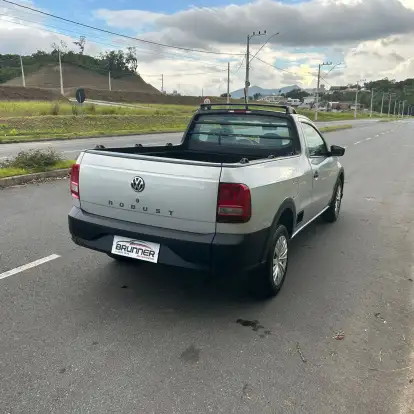 VOLKSWAGEN-SAVEIRO-2023