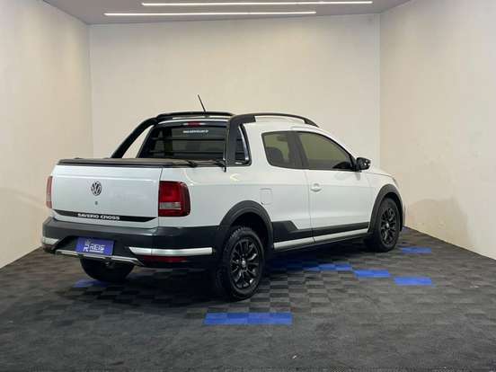 VOLKSWAGEN-SAVEIRO-2019