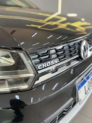 VOLKSWAGEN-SAVEIRO-2016