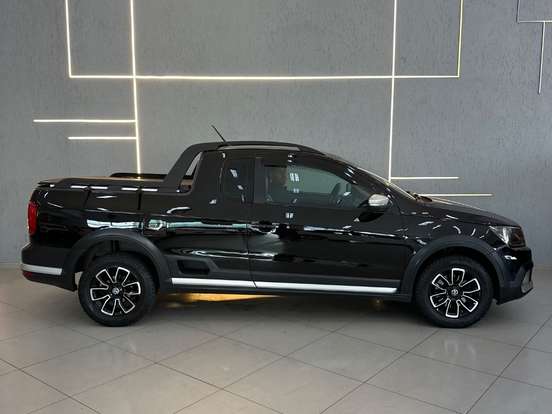 VOLKSWAGEN-SAVEIRO-1.6 CROSS CE 16V FLEX 2P MANUAL VOLKSWAGEN-SAVEIRO-2016