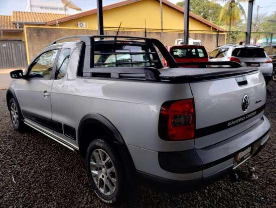 VOLKSWAGEN-SAVEIRO-2013