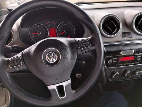 VOLKSWAGEN-SAVEIRO-2013