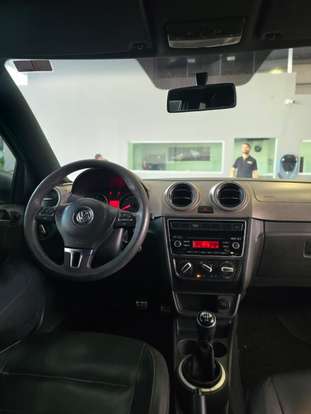 VOLKSWAGEN-SAVEIRO-2014