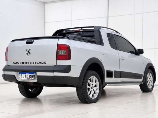 VOLKSWAGEN-SAVEIRO-2014