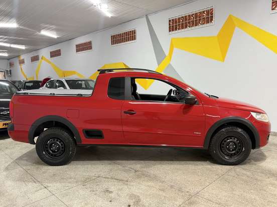 VOLKSWAGEN-SAVEIRO-2012