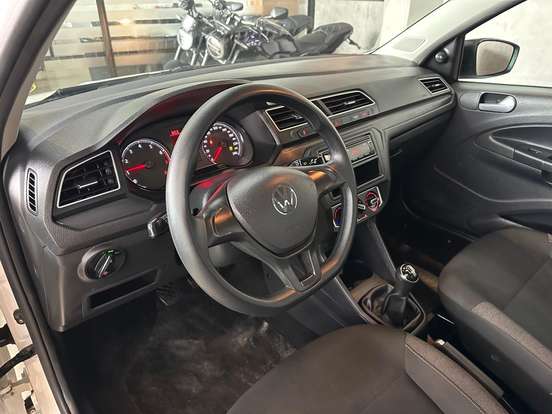 VOLKSWAGEN-SAVEIRO-2024