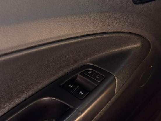 VOLKSWAGEN-SAVEIRO-1.6 MSI ROBUST CD 8V FLEX 2P MANUAL VOLKSWAGEN-SAVEIRO-2022