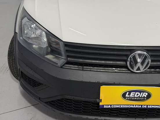 VOLKSWAGEN-SAVEIRO-1.6 MSI ROBUST CD 8V FLEX 2P MANUAL VOLKSWAGEN-SAVEIRO-2017