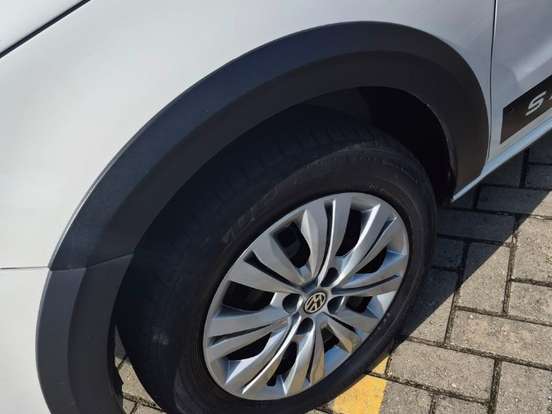 VOLKSWAGEN-SAVEIRO-1.6 MSI ROBUST CD 8V FLEX 2P MANUAL VOLKSWAGEN-SAVEIRO-2020