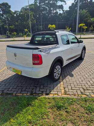 VOLKSWAGEN-SAVEIRO-2020