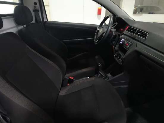 VOLKSWAGEN-SAVEIRO-2025