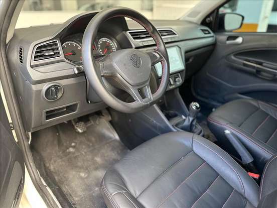 VOLKSWAGEN-SAVEIRO-2023