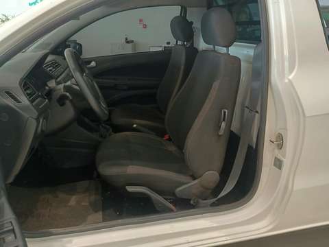 VOLKSWAGEN-SAVEIRO-2025