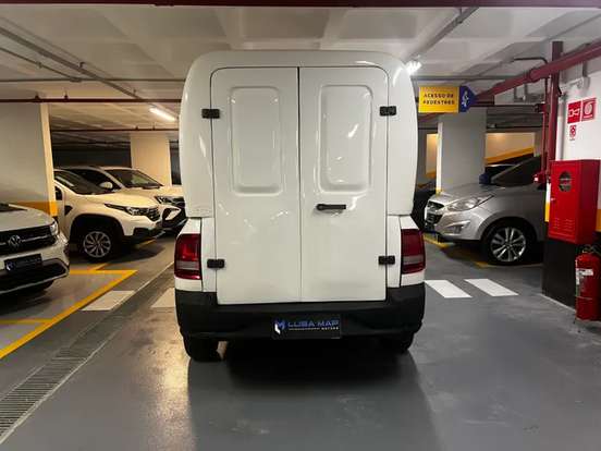 VOLKSWAGEN-SAVEIRO-1.6 MSI ROBUST CS 8V FLEX 2P MANUAL VOLKSWAGEN-SAVEIRO-2023