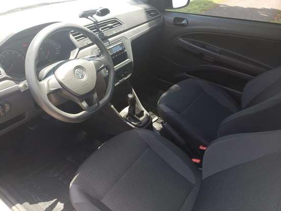 VOLKSWAGEN-SAVEIRO-2021