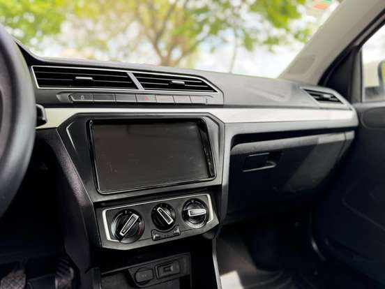 VOLKSWAGEN-SAVEIRO-2024