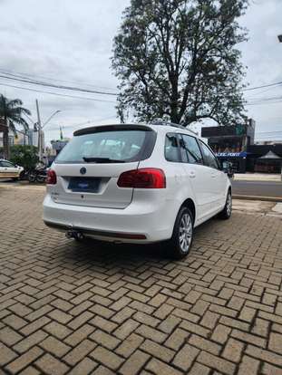 VOLKSWAGEN-SPACEFOX-2012