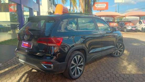 VOLKSWAGEN-TAOS-2025