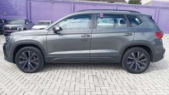 VOLKSWAGEN-TAOS-2025