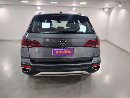 VOLKSWAGEN-TAOS-2025