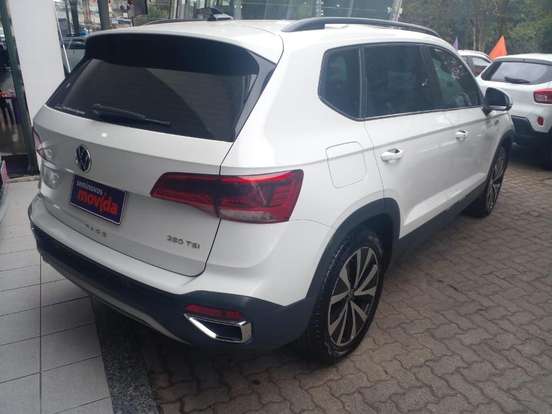 VOLKSWAGEN-TAOS-1.4 250 TSI TOTAL FLEX COMFORTLINE AUTOMÁTICO VOLKSWAGEN-TAOS-2025