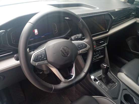VOLKSWAGEN-TAOS-1.4 250 TSI TOTAL FLEX COMFORTLINE AUTOMÁTICO VOLKSWAGEN-TAOS-2025