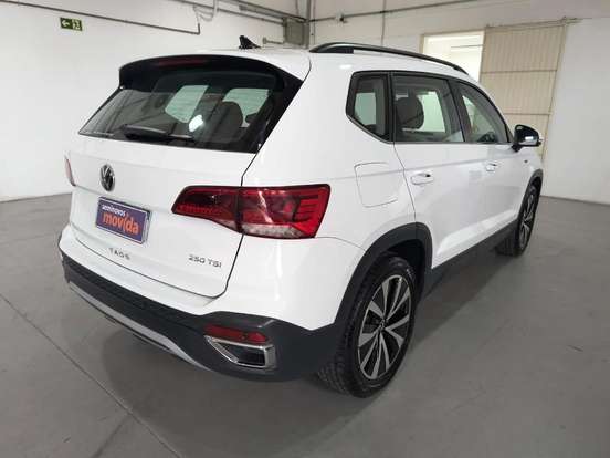 VOLKSWAGEN-TAOS-1.4 250 TSI TOTAL FLEX COMFORTLINE AUTOMÁTICO VOLKSWAGEN-TAOS-2025