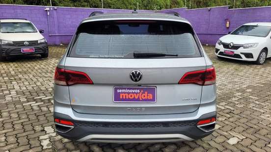 VOLKSWAGEN-TAOS-2025