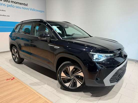 VOLKSWAGEN-TAOS-2026