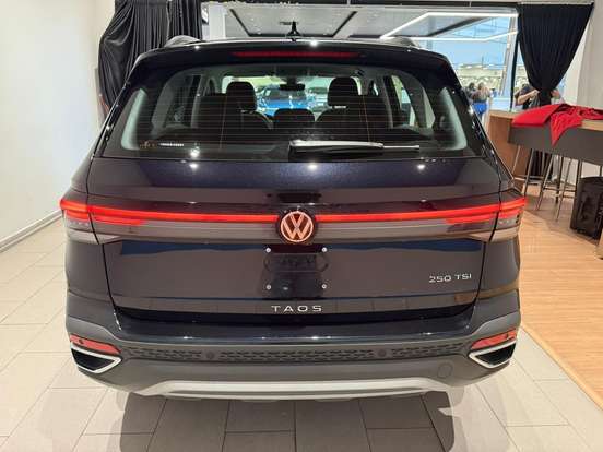 VOLKSWAGEN-TAOS-1.4 250 TSI TOTAL FLEX COMFORTLINE AUTOMÁTICO VOLKSWAGEN-TAOS-2026