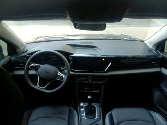 VOLKSWAGEN-TAOS-1.4 250 TSI TOTAL FLEX COMFORTLINE AUTOMÁTICO VOLKSWAGEN-TAOS-2023