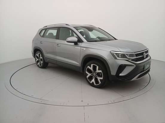VOLKSWAGEN-TAOS-2024