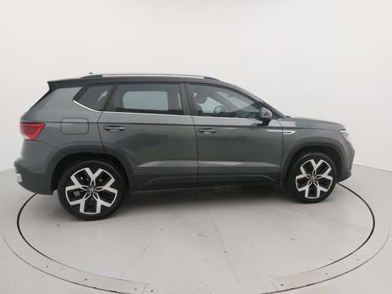 VOLKSWAGEN-TAOS-1.4 250 TSI TOTAL FLEX HIGHLINE AUTOMÁTICO VOLKSWAGEN-TAOS-2024