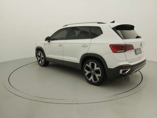 VOLKSWAGEN-TAOS-1.4 250 TSI TOTAL FLEX HIGHLINE AUTOMÁTICO VOLKSWAGEN-TAOS-2024