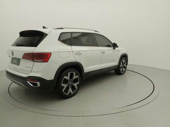 VOLKSWAGEN-TAOS-1.4 250 TSI TOTAL FLEX HIGHLINE AUTOMÁTICO VOLKSWAGEN-TAOS-2024