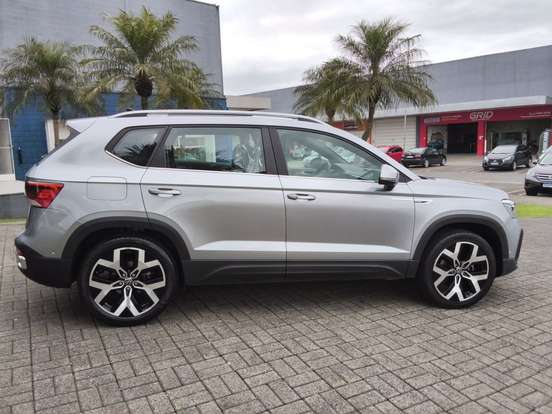 VOLKSWAGEN-TAOS-1.4 250 TSI TOTAL FLEX HIGHLINE AUTOMÁTICO VOLKSWAGEN-TAOS-2024