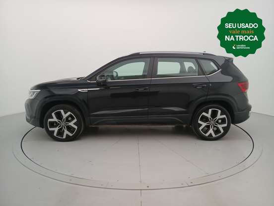 VOLKSWAGEN-TAOS-2024