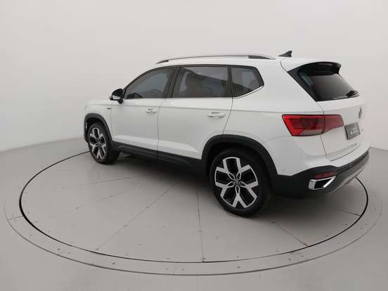 VOLKSWAGEN-TAOS-1.4 250 TSI TOTAL FLEX HIGHLINE AUTOMÁTICO VOLKSWAGEN-TAOS-2024