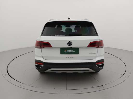 VOLKSWAGEN-TAOS-1.4 250 TSI TOTAL FLEX HIGHLINE AUTOMÁTICO VOLKSWAGEN-TAOS-2024