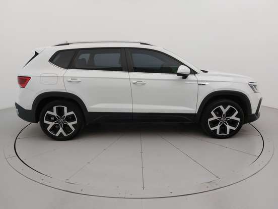 VOLKSWAGEN-TAOS-1.4 250 TSI TOTAL FLEX HIGHLINE AUTOMÁTICO VOLKSWAGEN-TAOS-2024