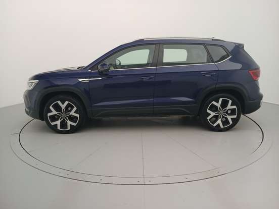 VOLKSWAGEN-TAOS-2024