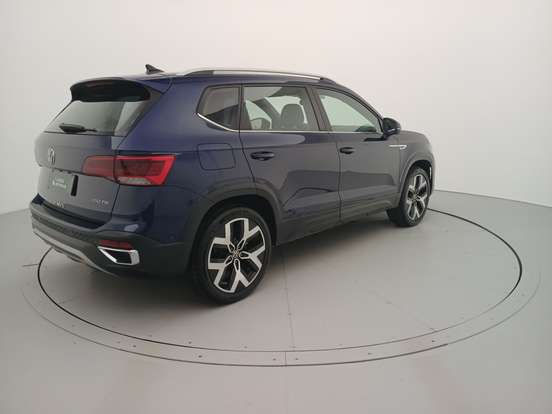 VOLKSWAGEN-TAOS-2024
