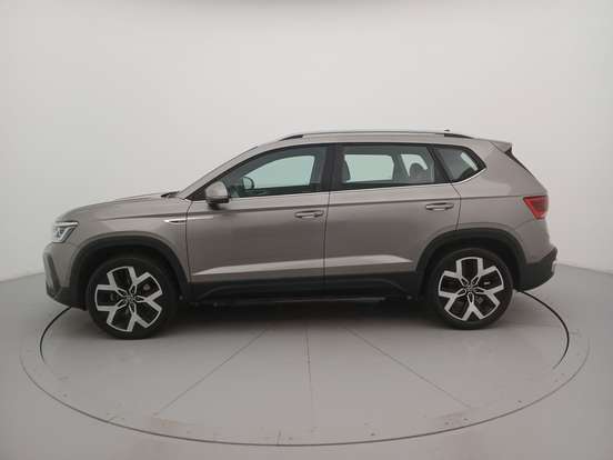 VOLKSWAGEN-TAOS-2024