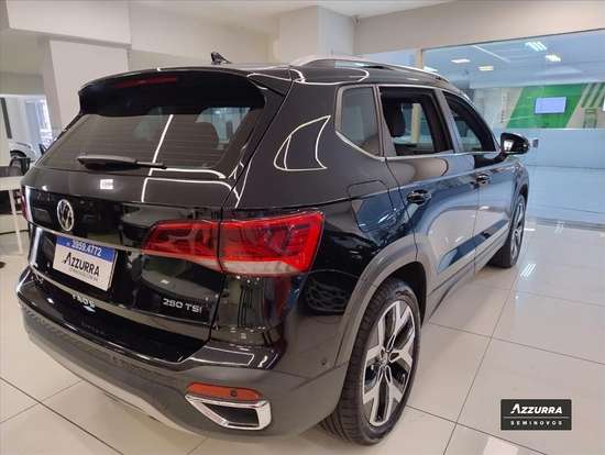 VOLKSWAGEN-TAOS-2024