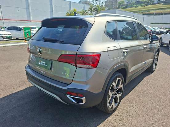 VOLKSWAGEN-TAOS-1.4 250 TSI TOTAL FLEX HIGHLINE AUTOMÁTICO VOLKSWAGEN-TAOS-2024