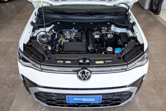 VOLKSWAGEN-TAOS-2025