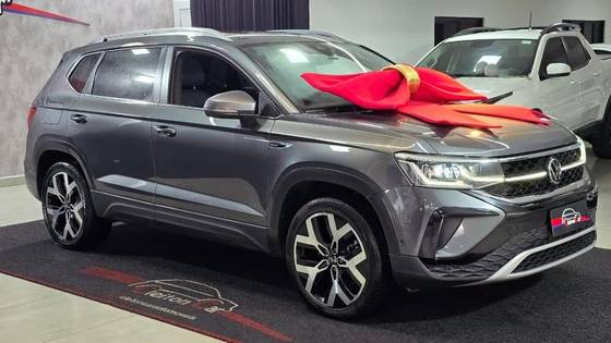 VOLKSWAGEN TAOS 1.4 250 TSI TOTAL FLEX HIGHLINE AUTOMÁTICO
