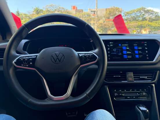 VOLKSWAGEN-TAOS-2024