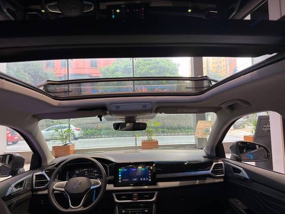 VOLKSWAGEN TAOS 1.4 250 TSI TOTAL FLEX HIGHLINE AUTOMÁTICO
